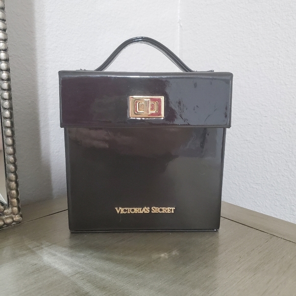 Victoria's Secret Accessories - Victoria's Secret Jewelry Box